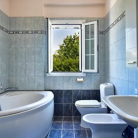 Jolie Corfu Villa