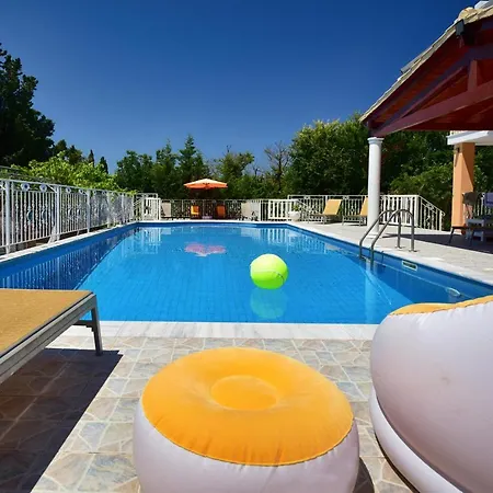 Βίλα Jolie Corfu *