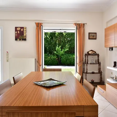 Jolie Corfu * Рода